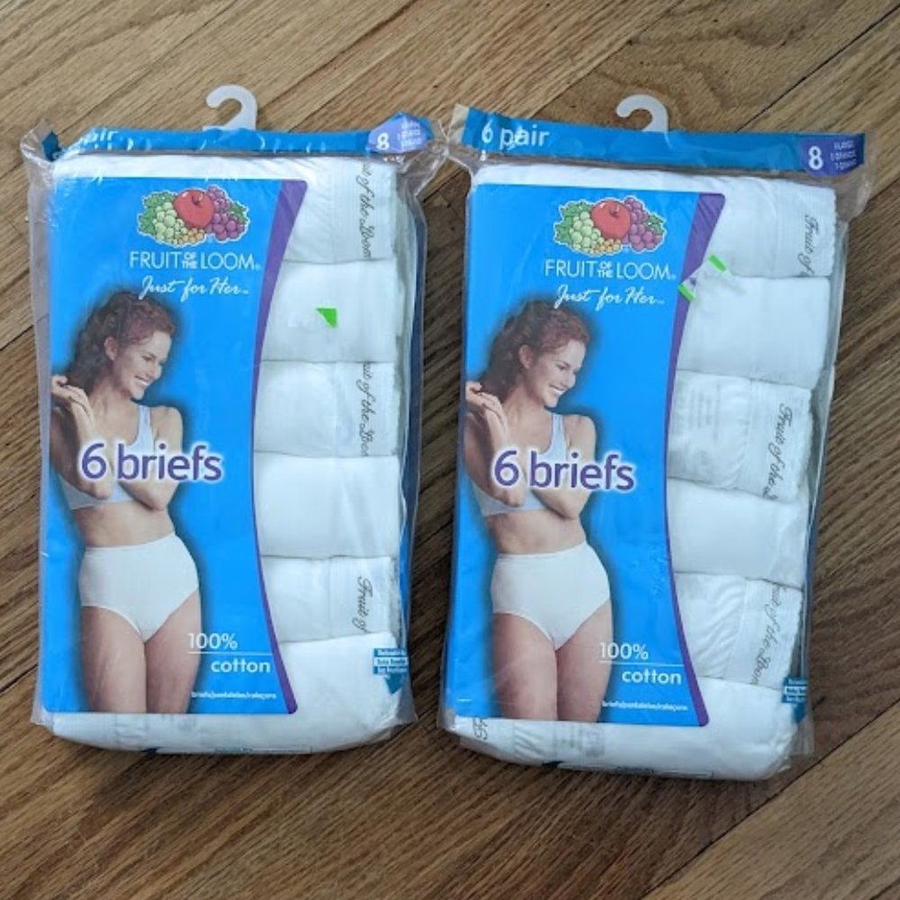2 x  NIP Fruit of the Loom 6 Briefs Size 8